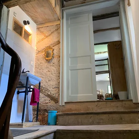 Rum i privatbostad Dortoir Chez Elisabeth *
